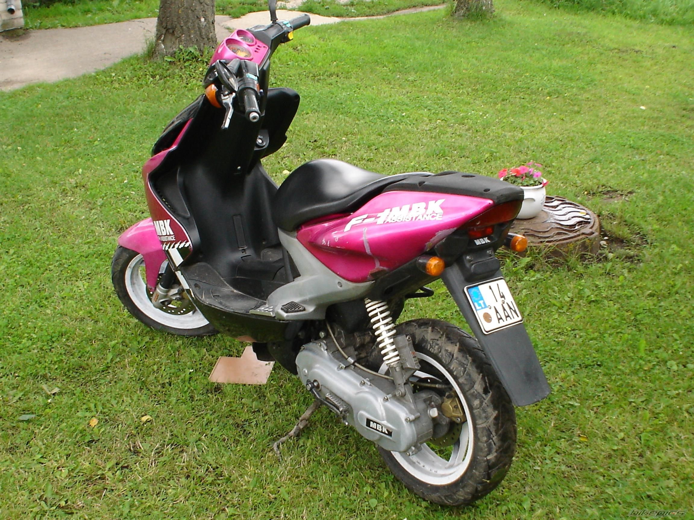 Photo 1174431