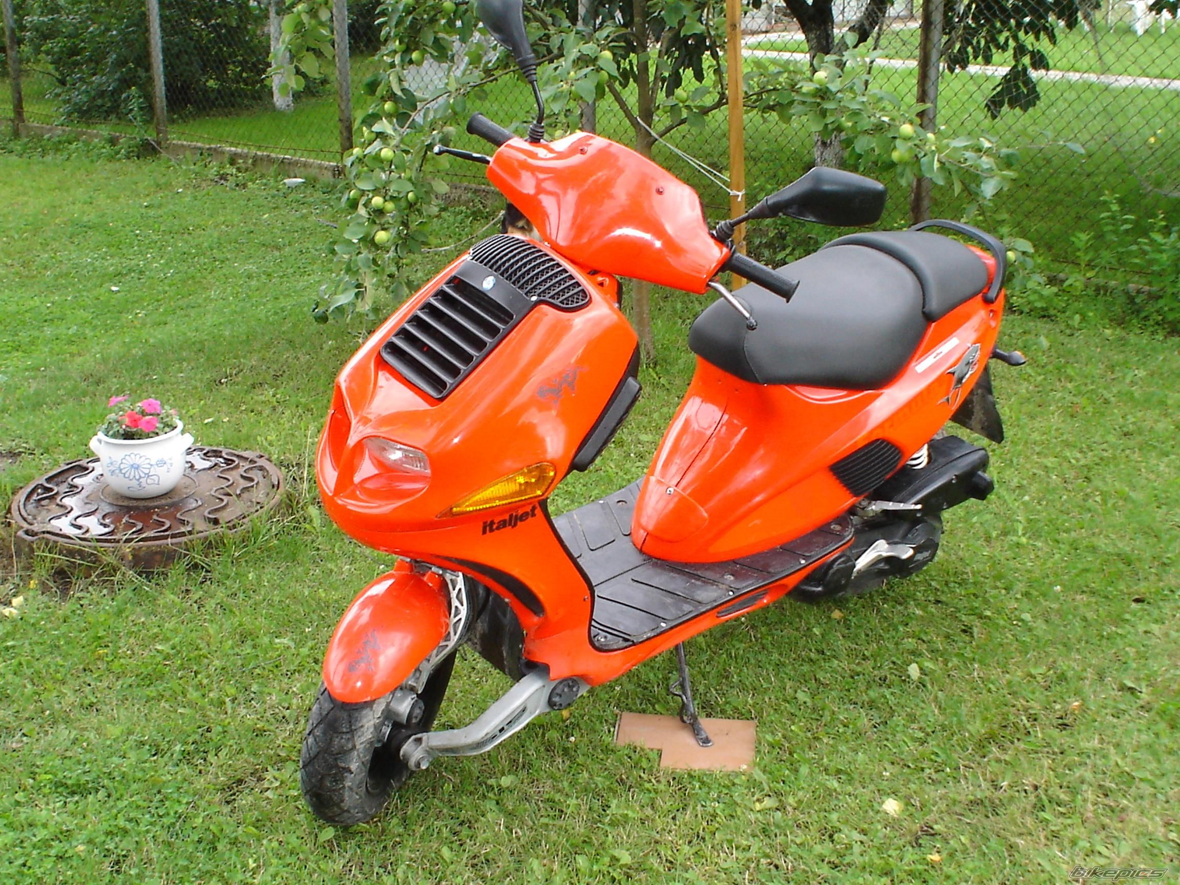 Photo 1174436