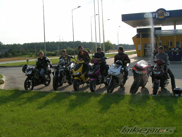 Photo 1174471