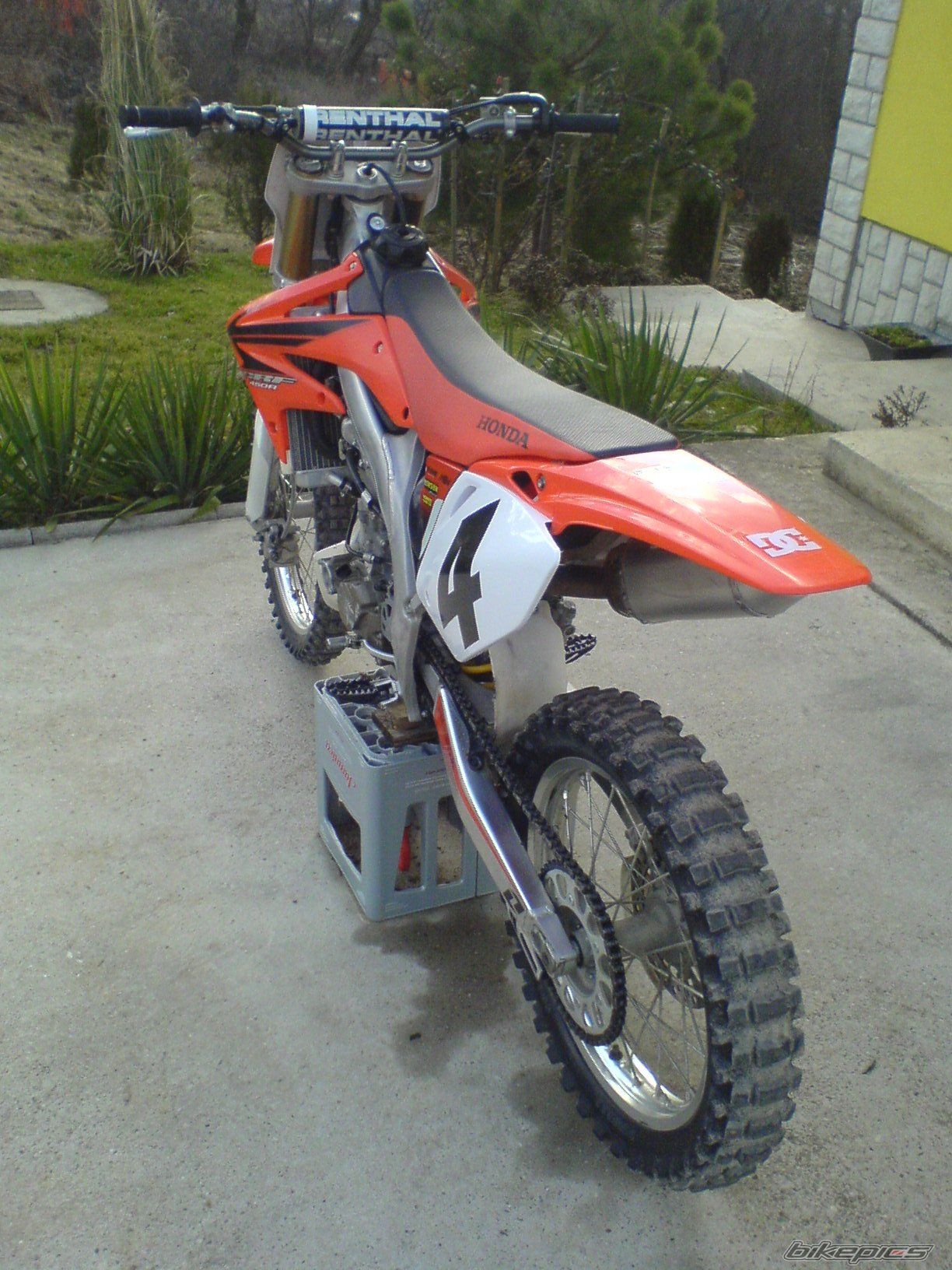 Photo 1175130