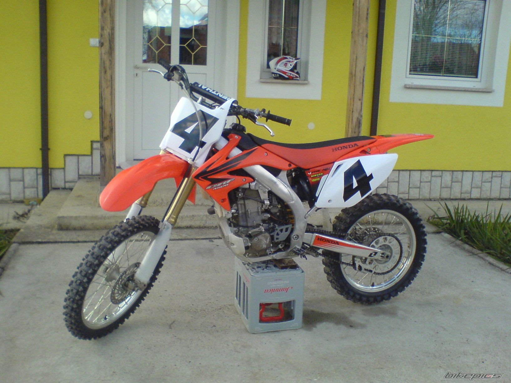 Photo 1175135
