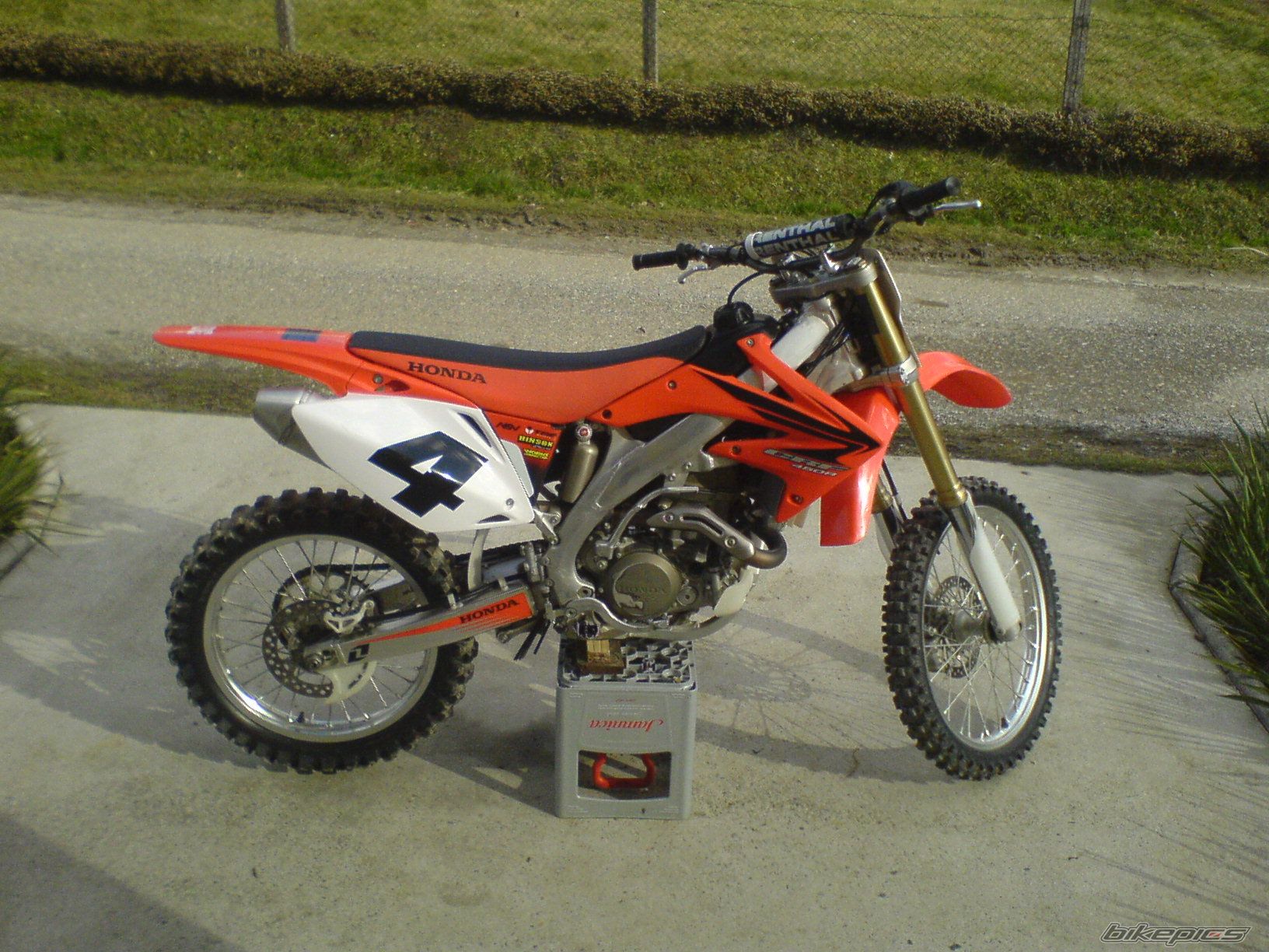 Photo 1175143
