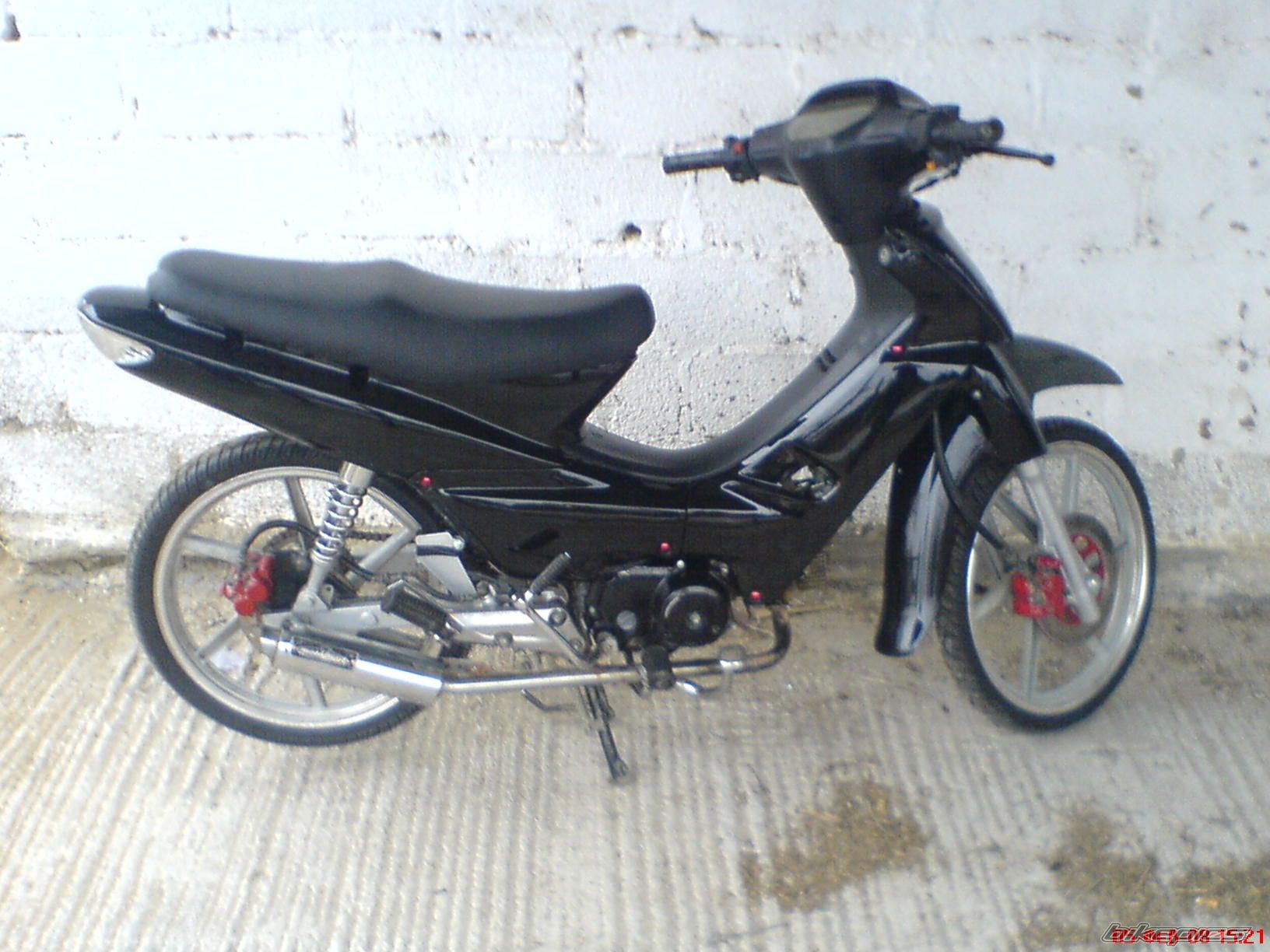Photo 1175428
