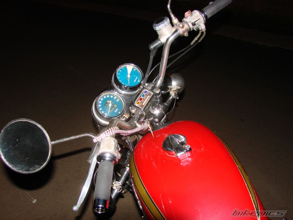 Photo 1175718