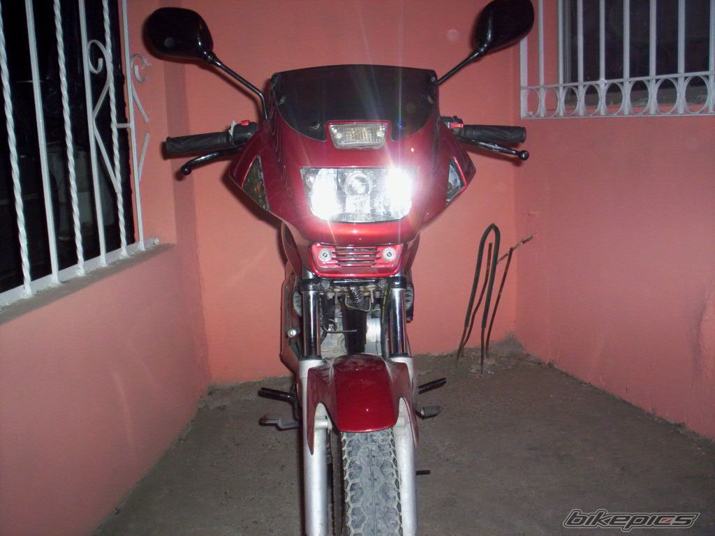Photo 1175725