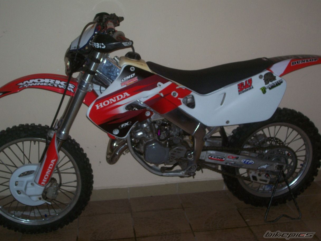 Photo 1175762