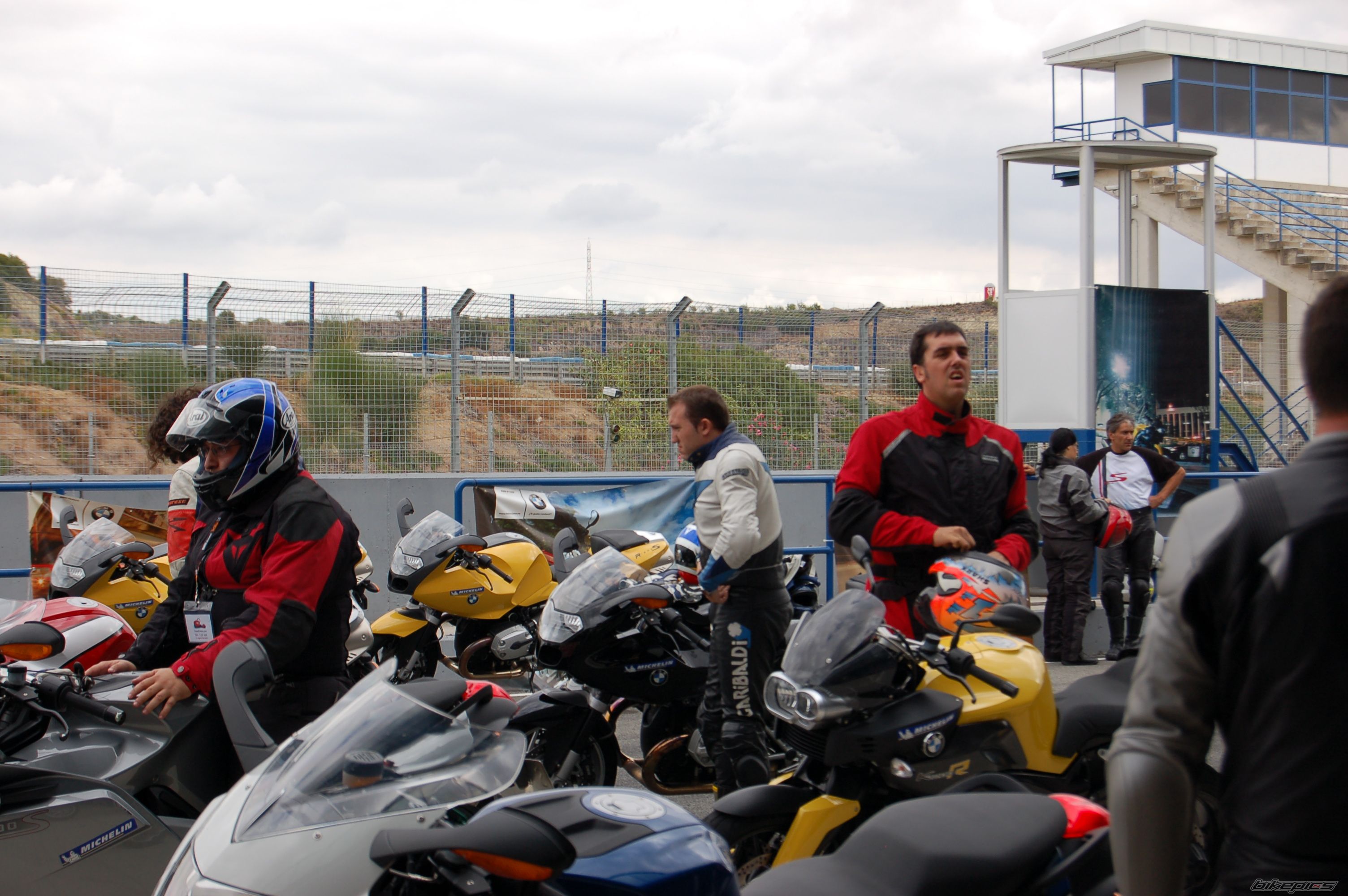 Photo 1176375