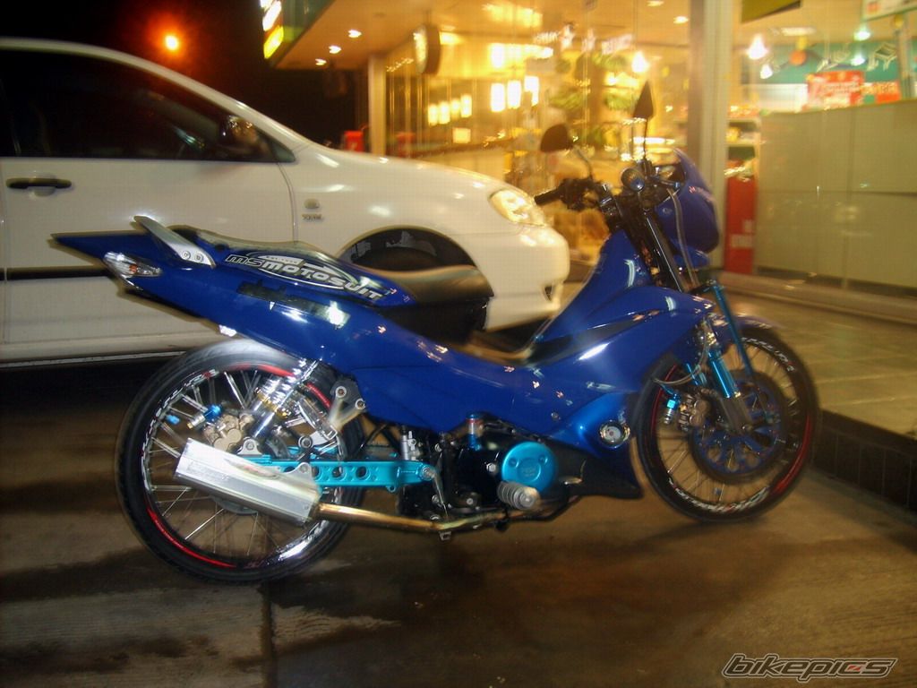 Photo 1178109