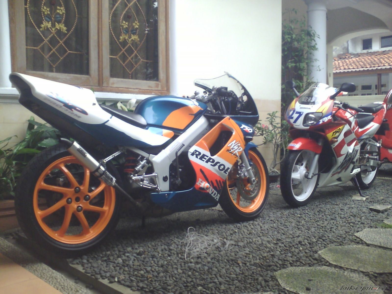 Photo 1178166