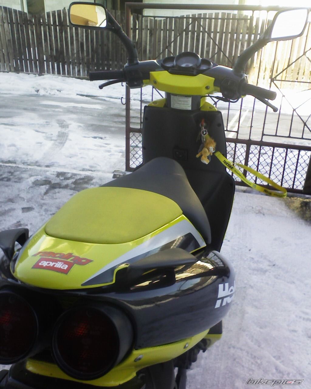 Photo 1179850