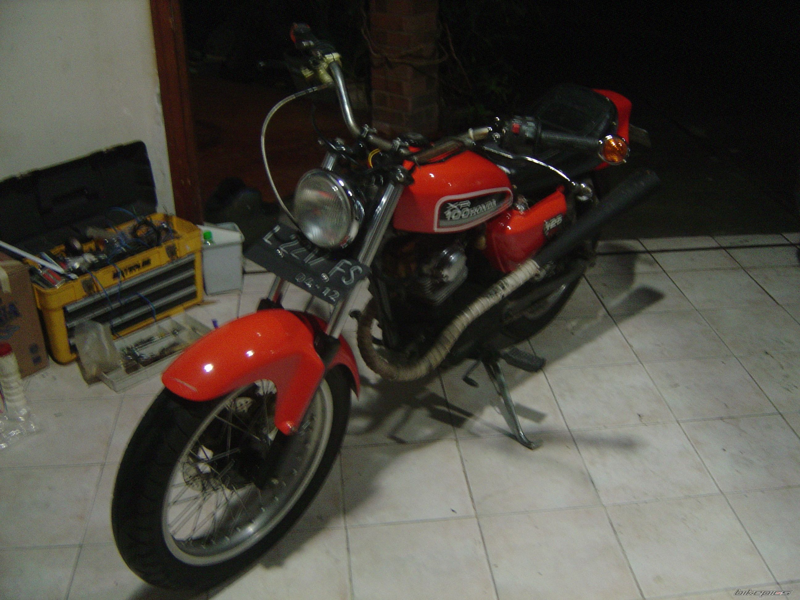 Photo 1179944