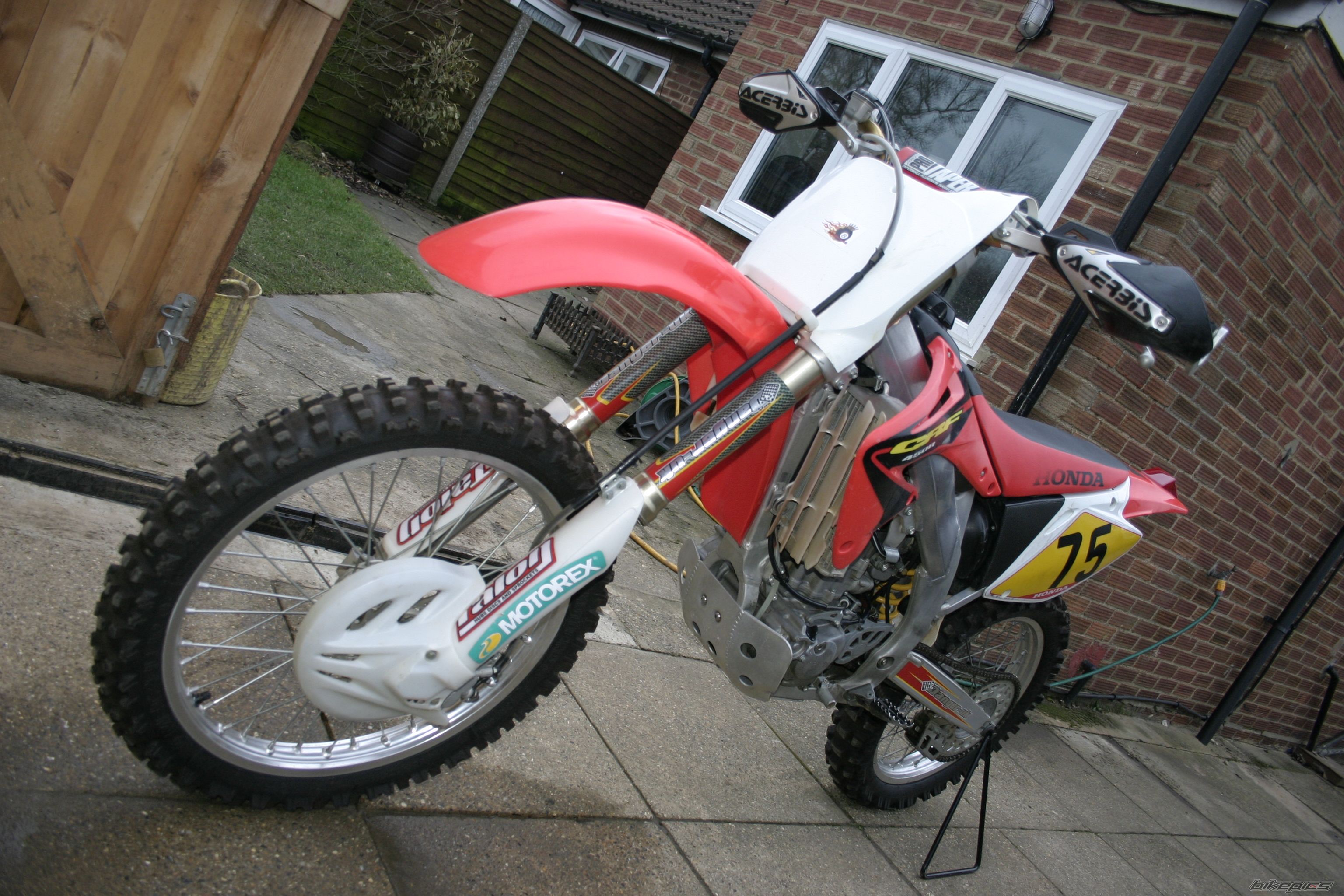 Bike Photo 1180045