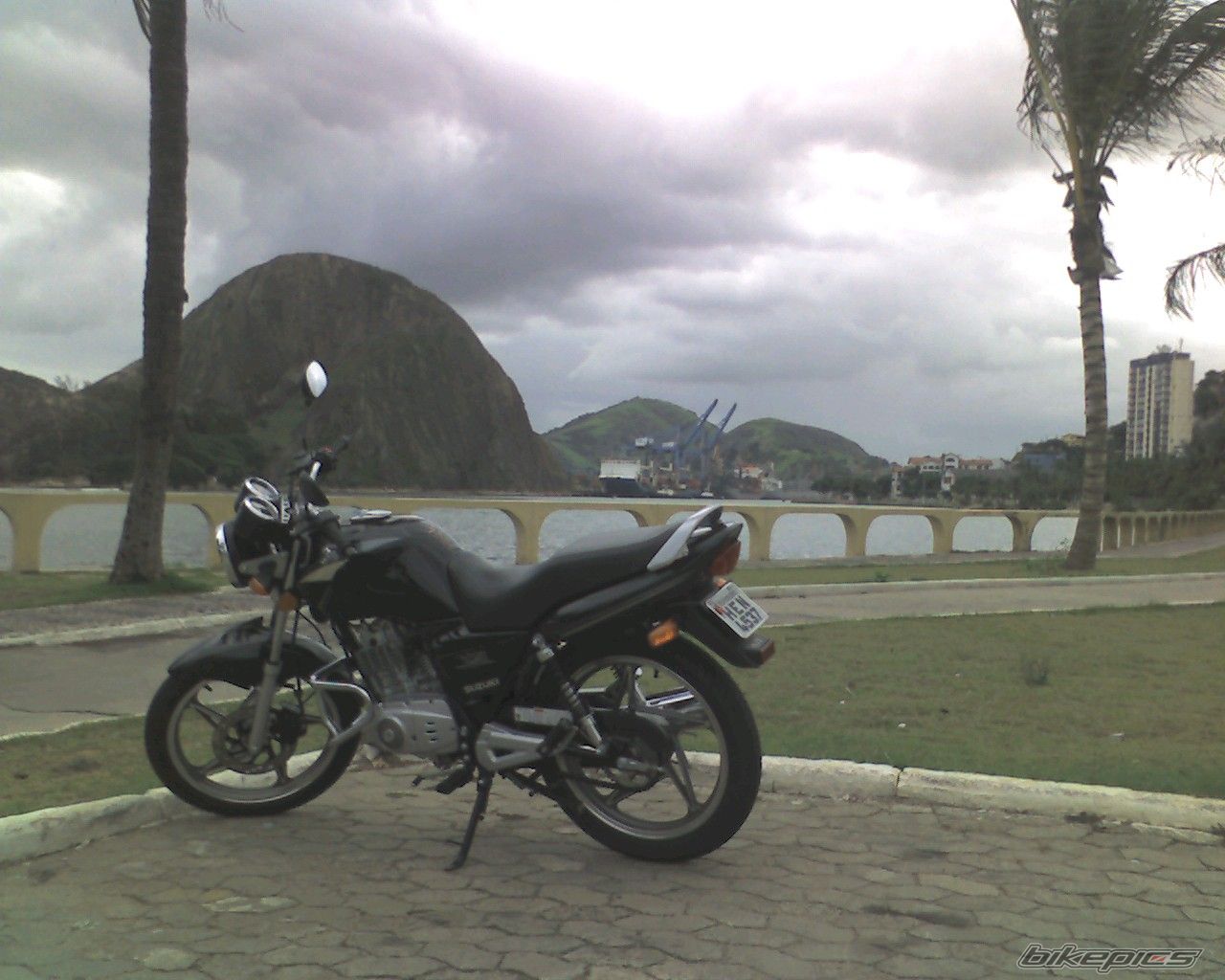 Photo 1180401