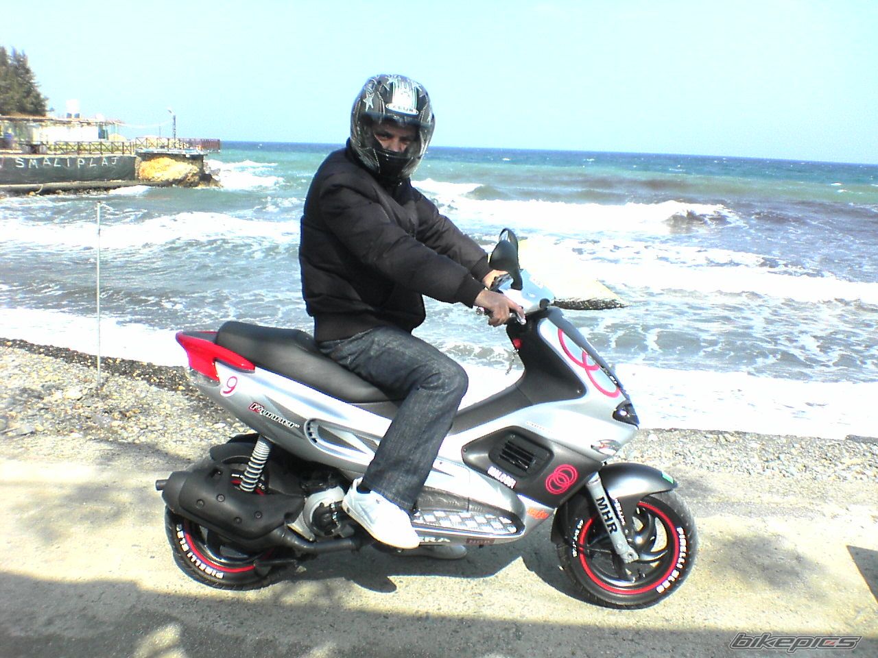 Photo 1180866