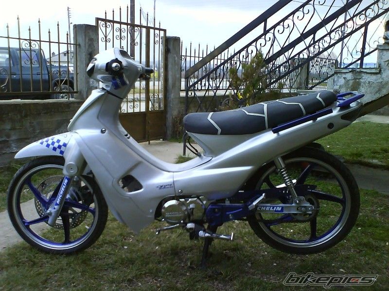 Photo 1180999