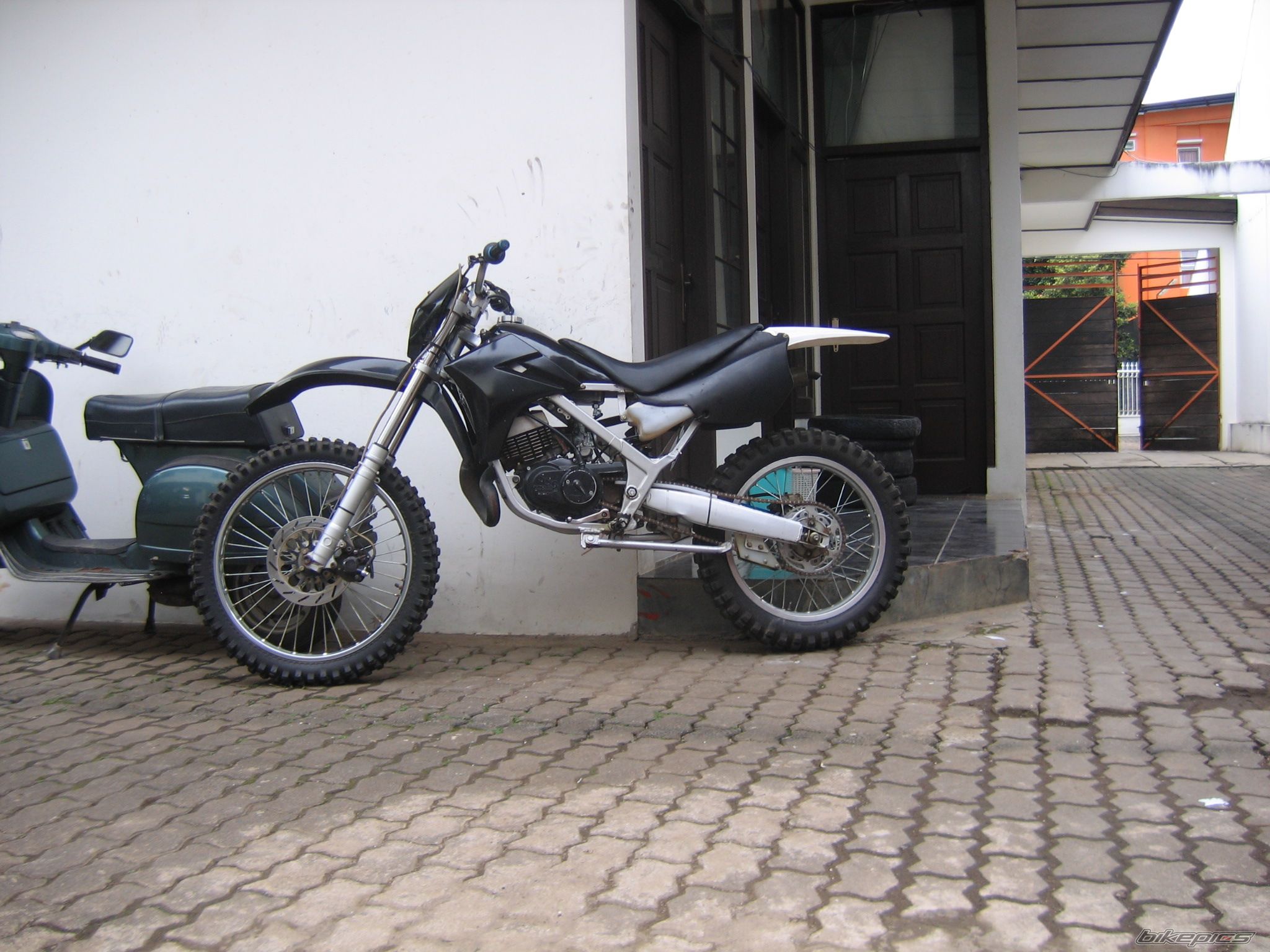 Photo 1181043