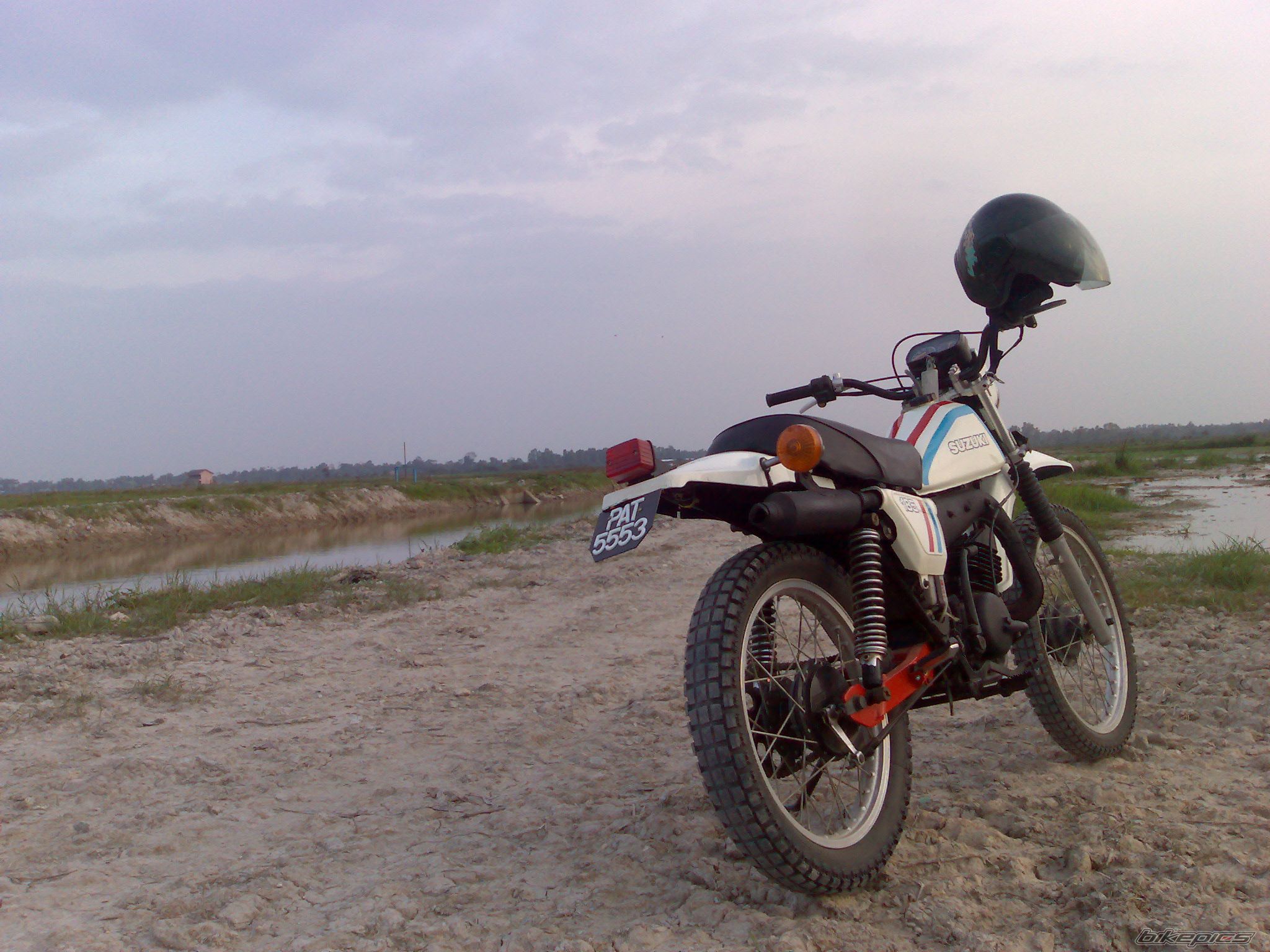Photo 1181046
