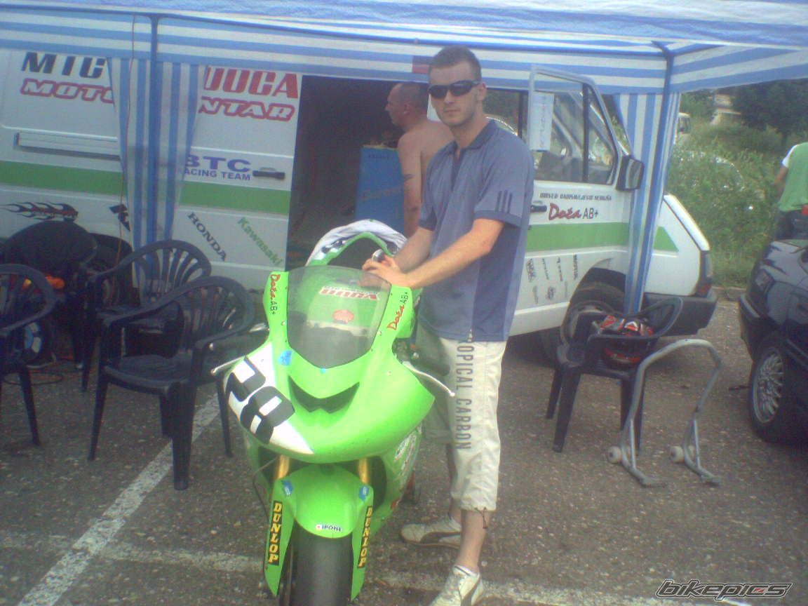 Photo 1181545