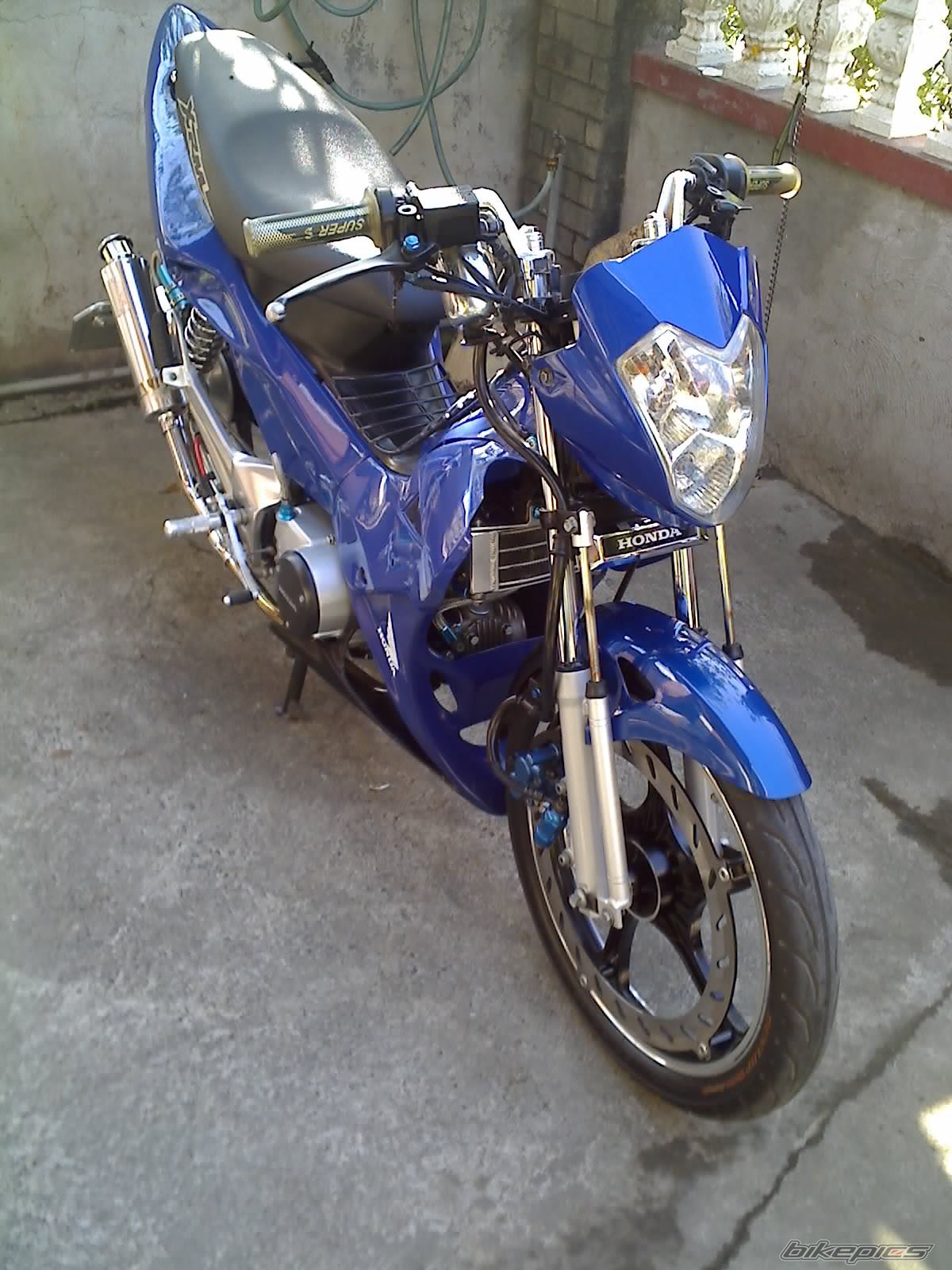 Photo 1181835