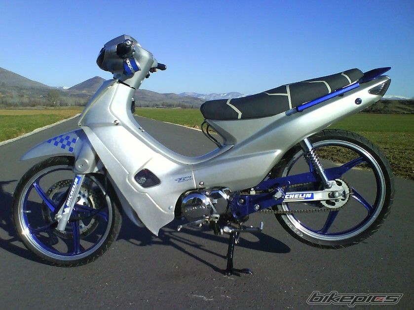 Photo 1182030