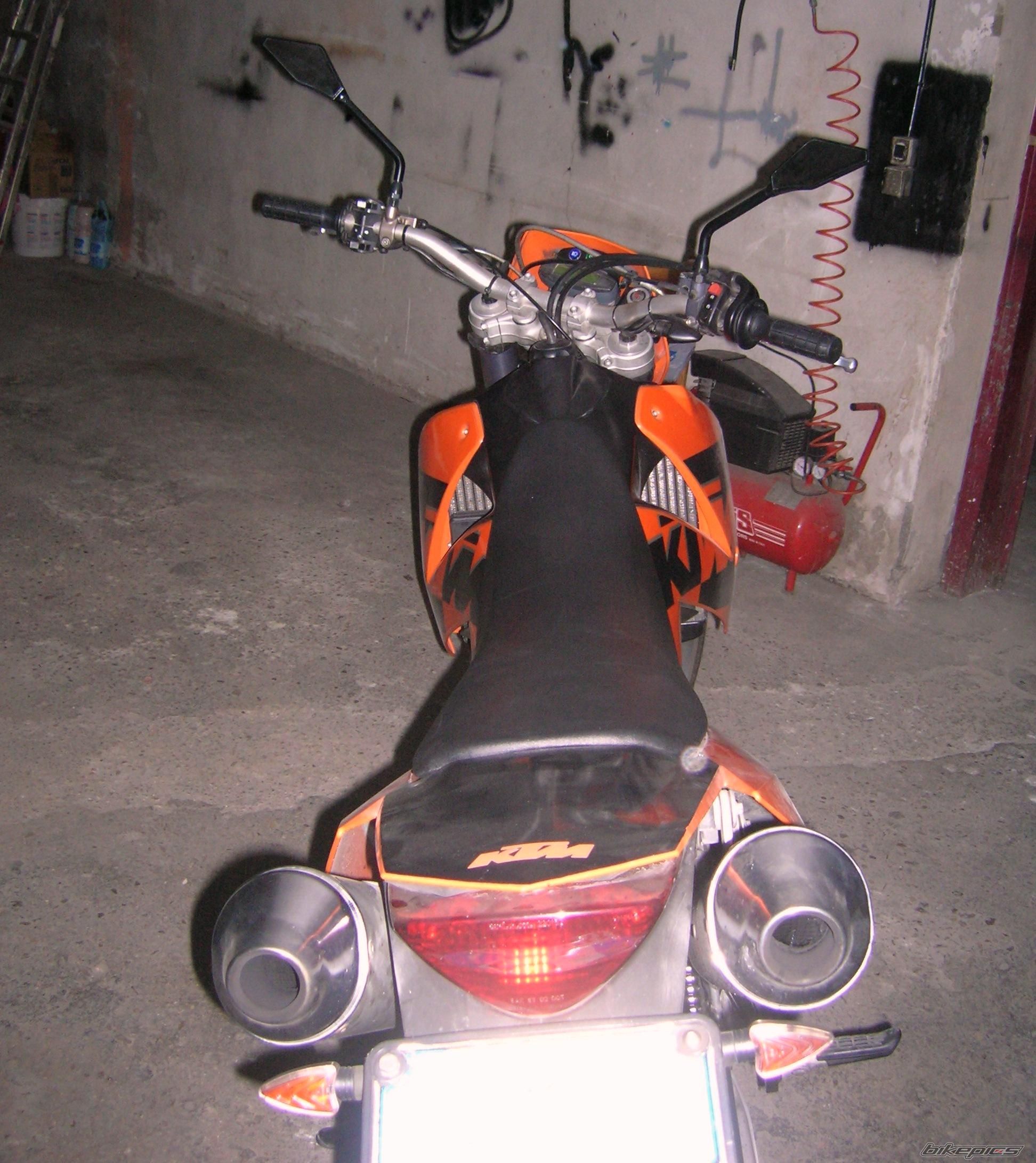Photo 1182403