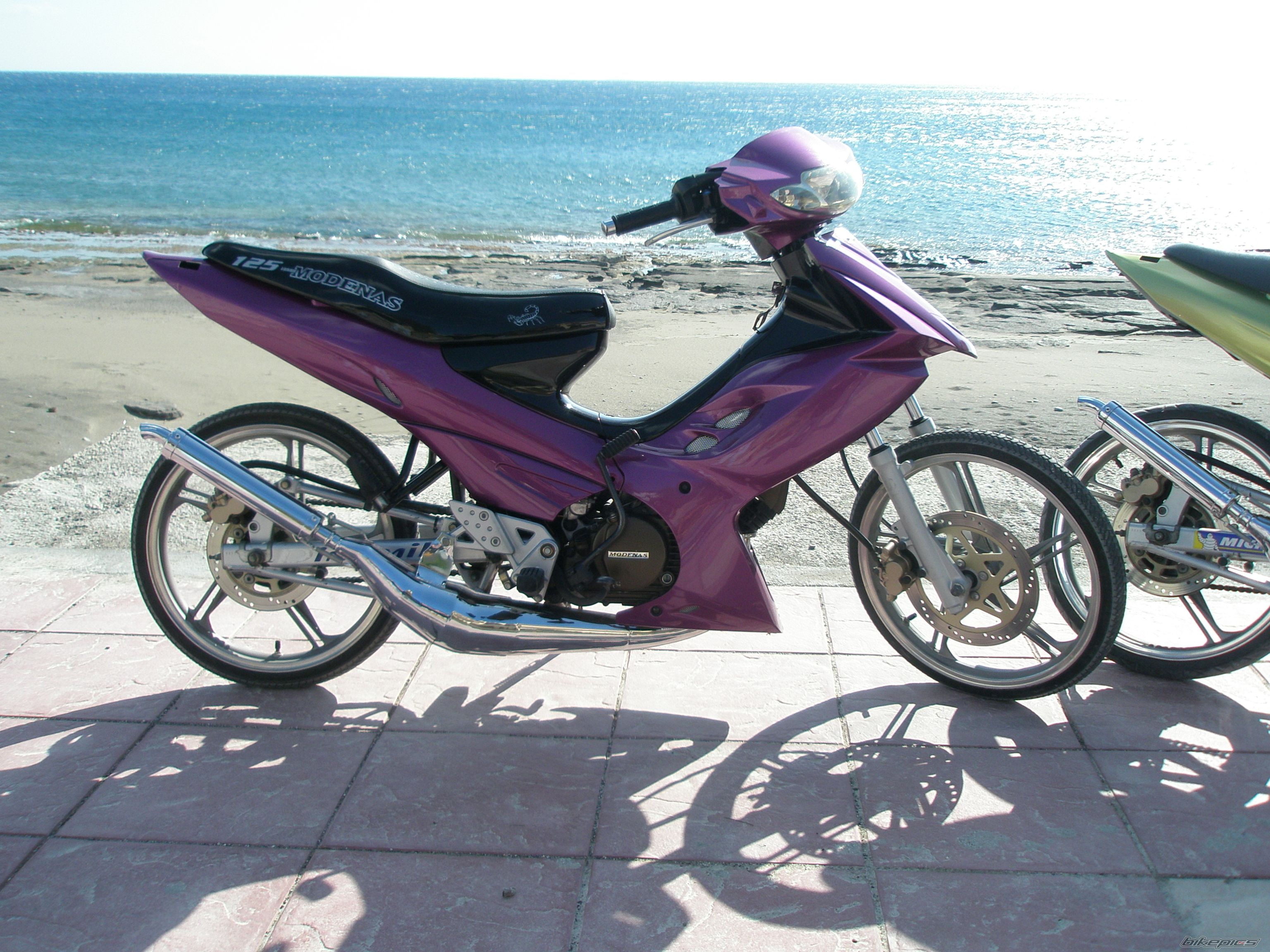 Bike Photo 1183087
