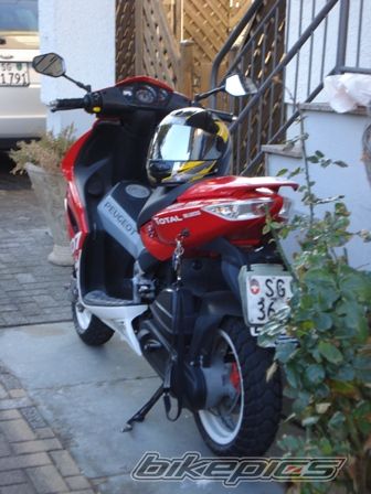 Photo 1187176
