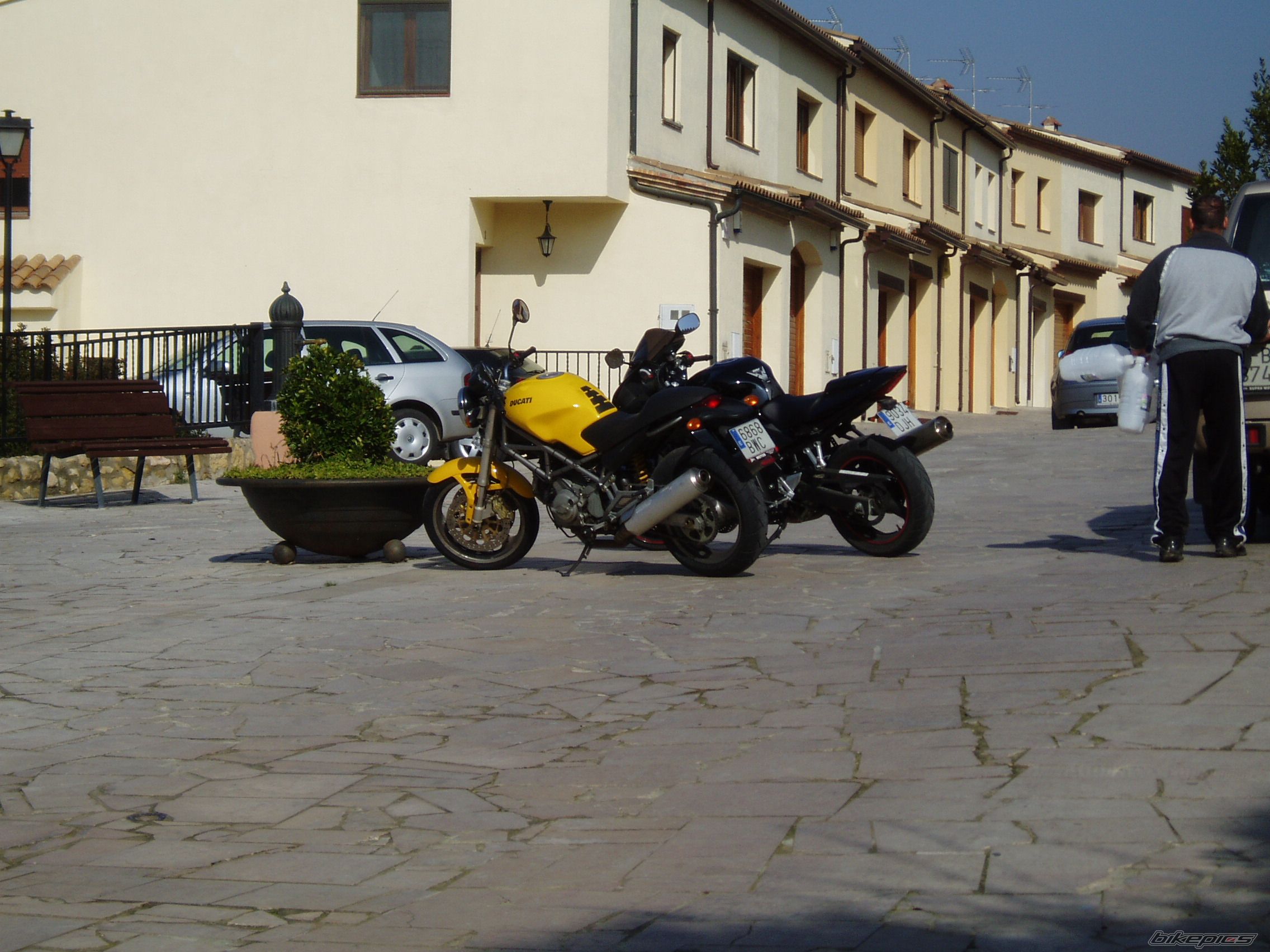 Photo 1189646