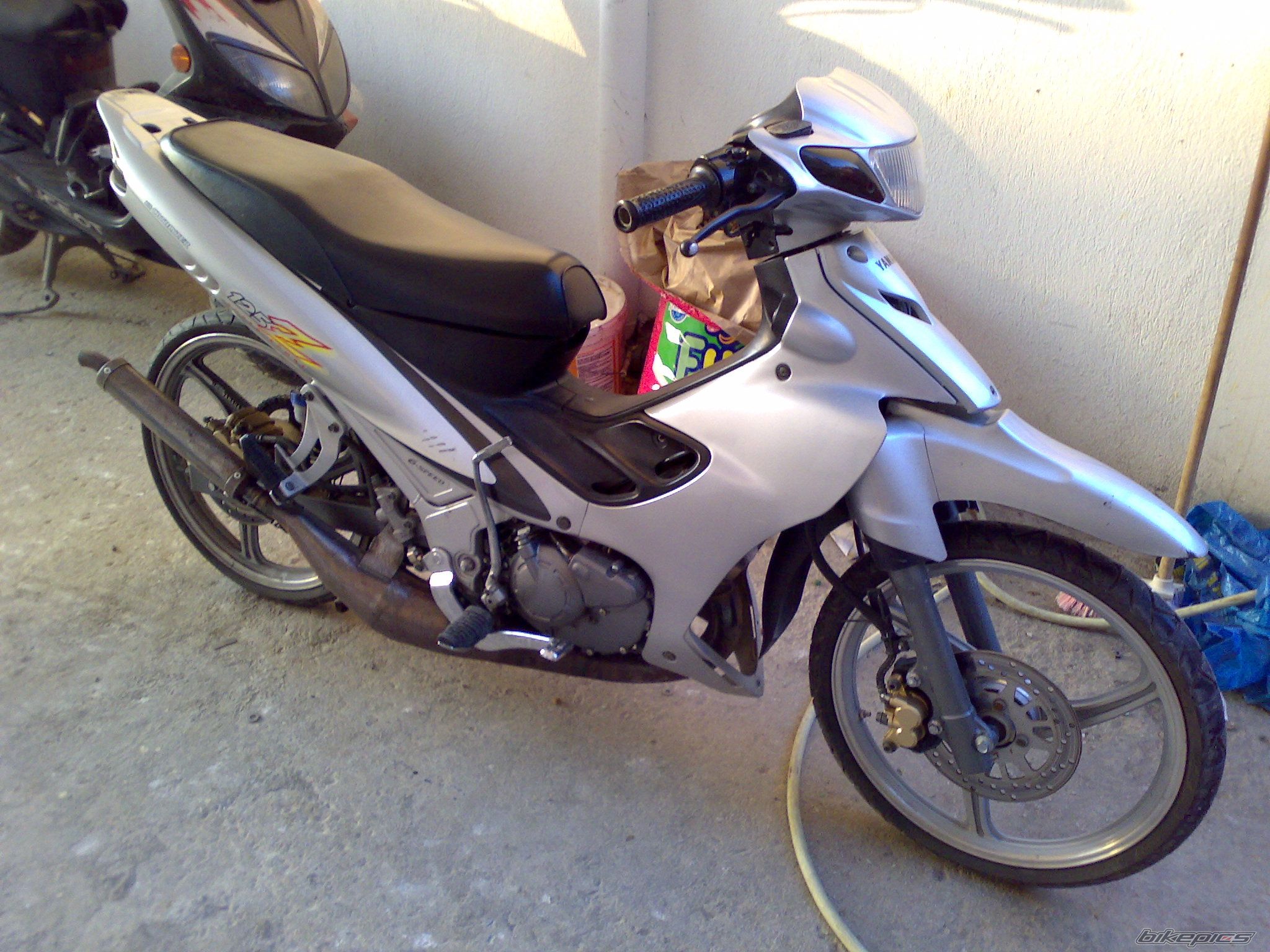 Photo 1190965