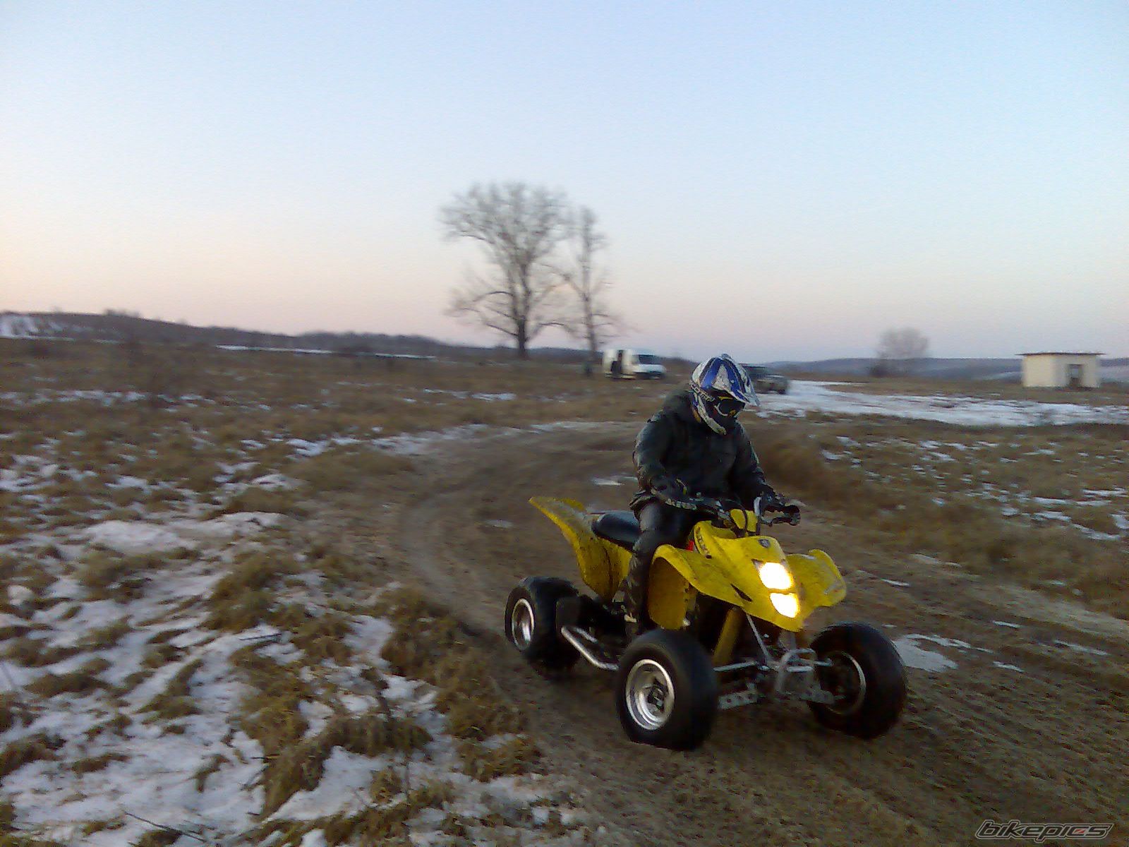 Photo 1191345