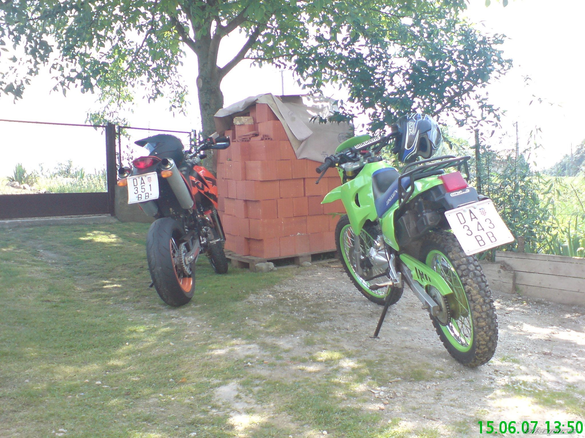 Photo 1191424