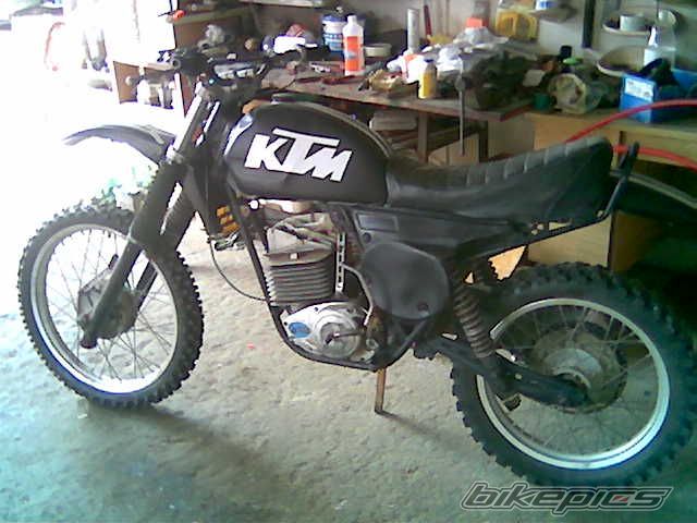 Photo 1191545