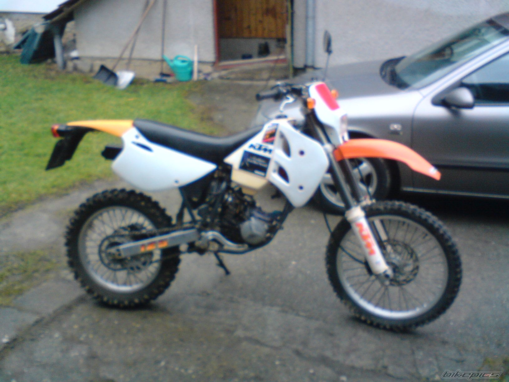 Photo 1192170