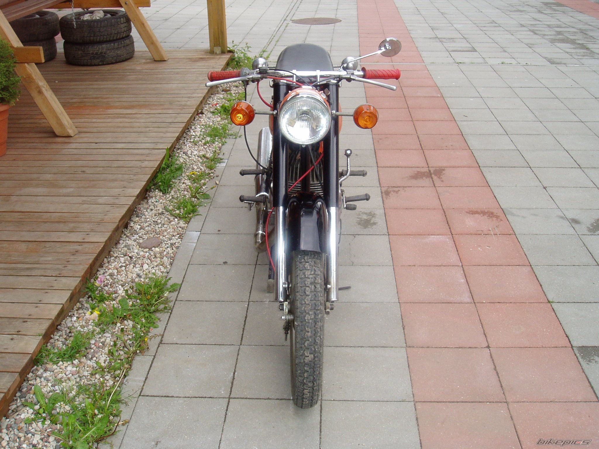 Photo 1192408