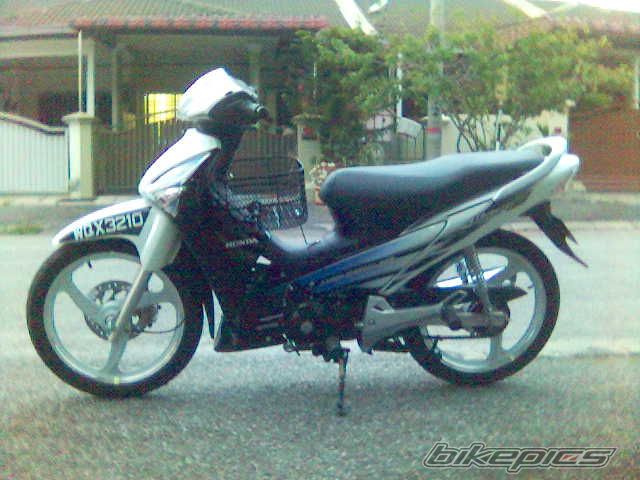 Photo 1193167