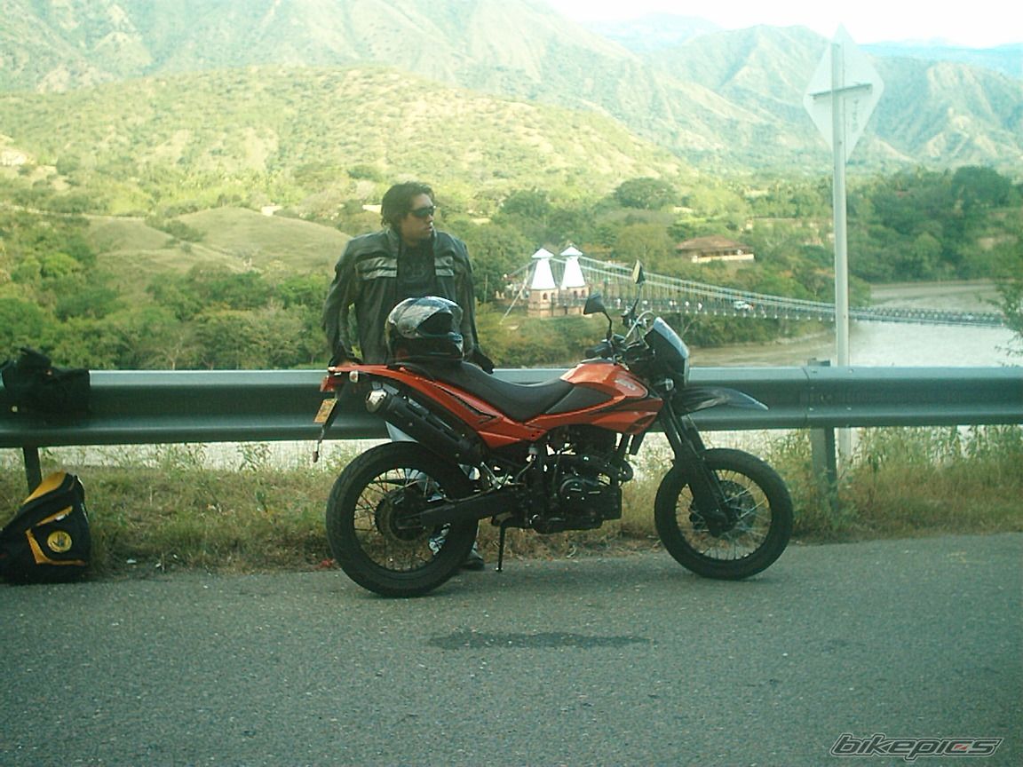 Photo 1193409