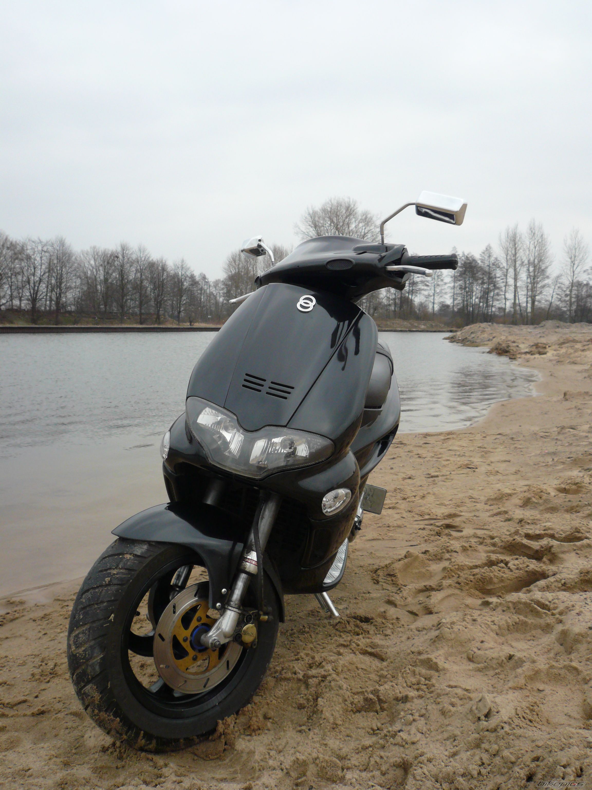 Bike Photo 1195971