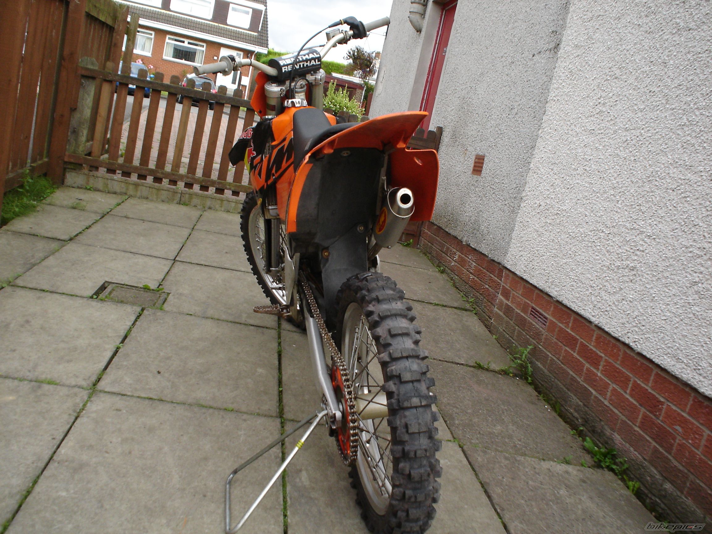 Photo 1196168
