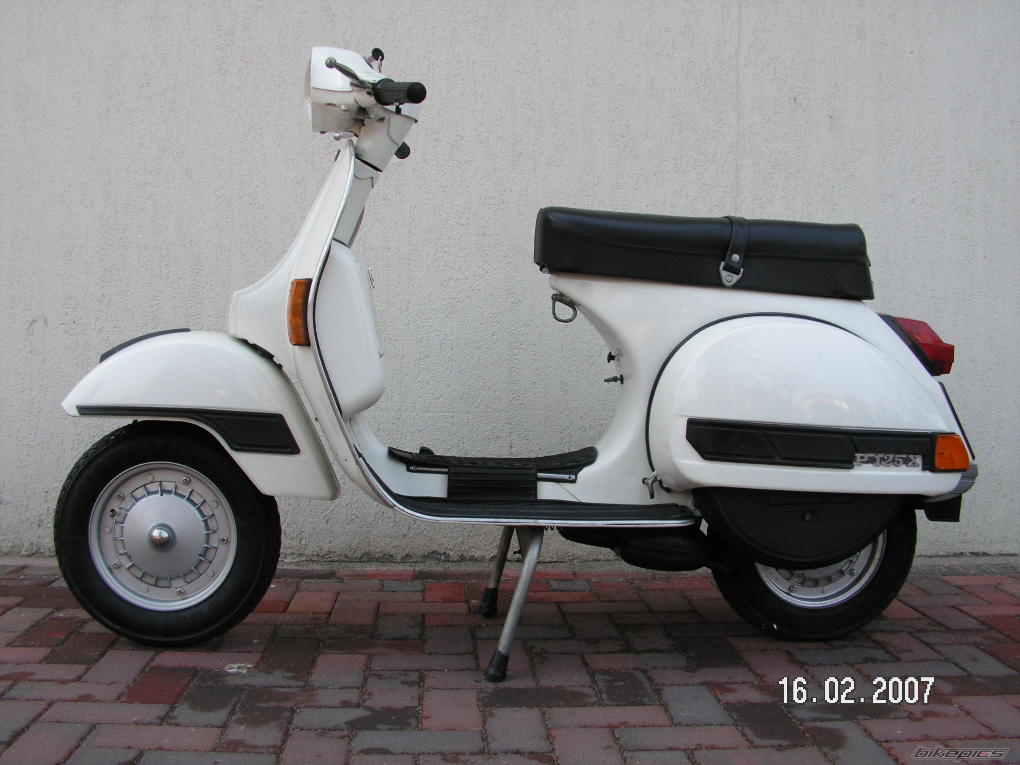 Photo 1197193