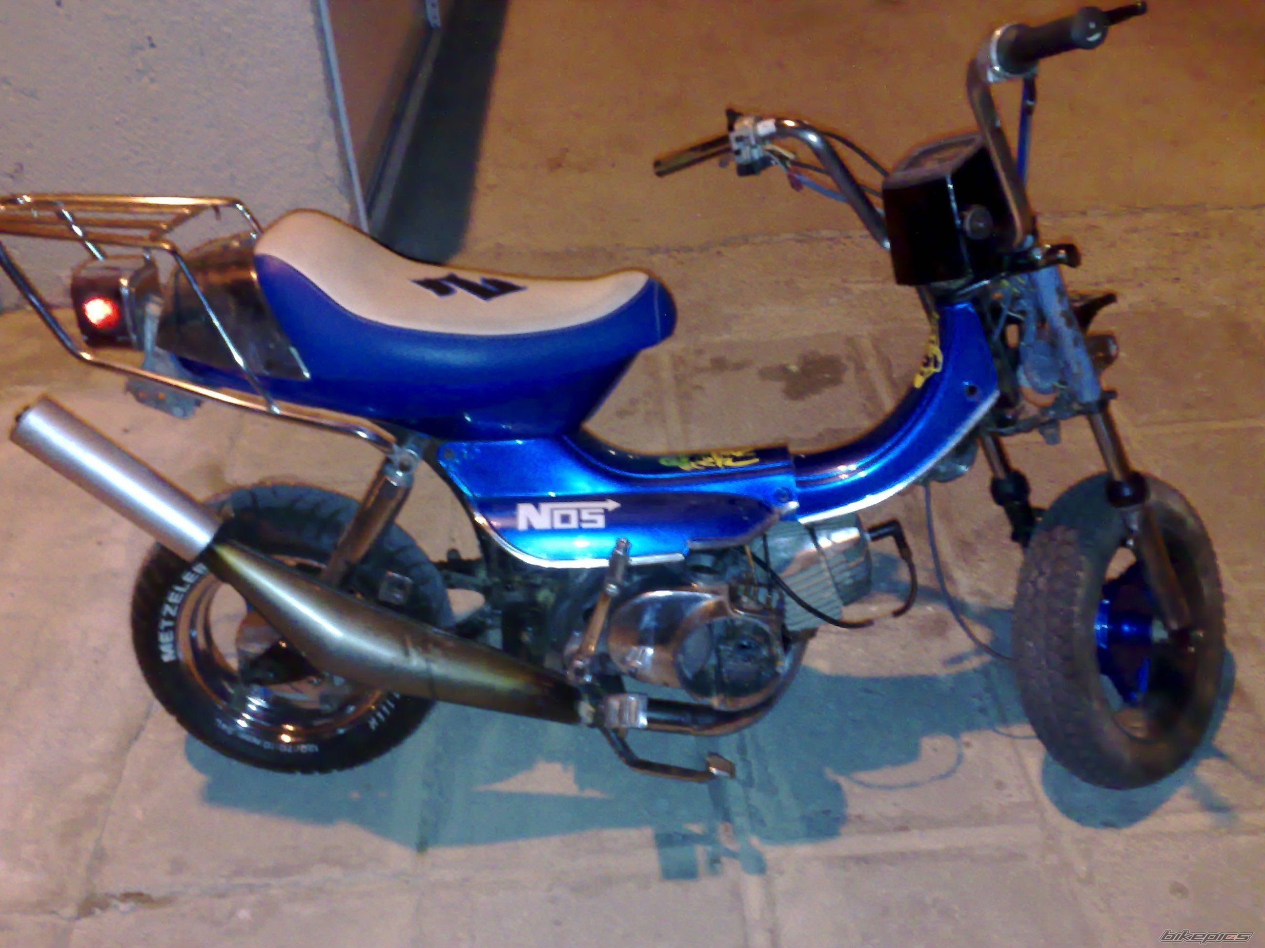 Photo 1197600