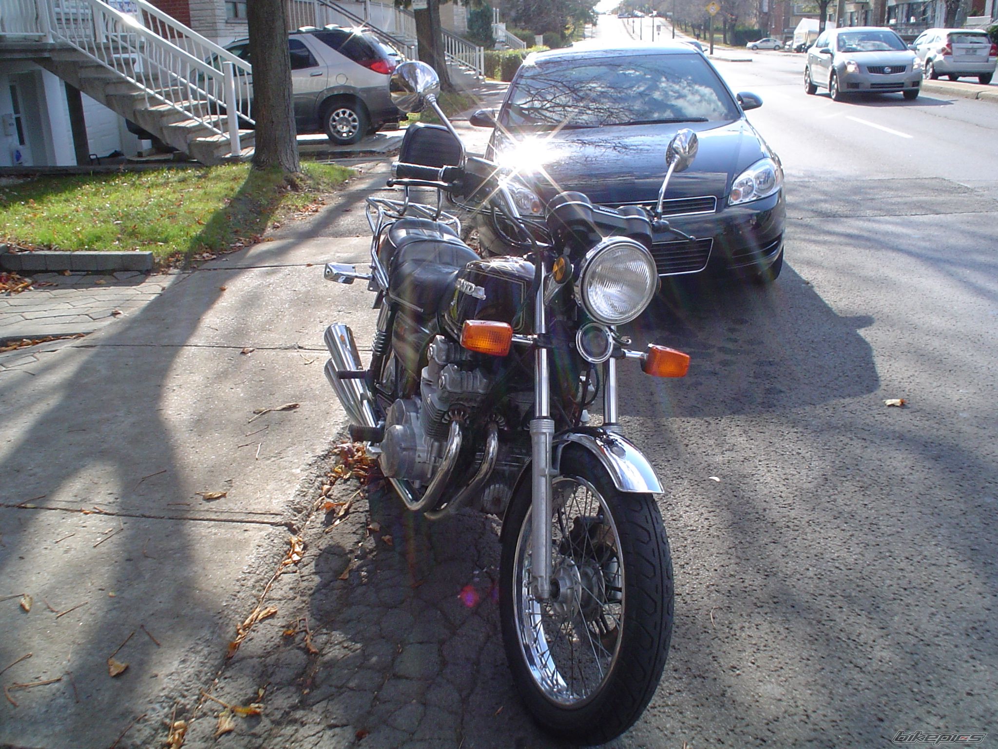 Photo 1197810