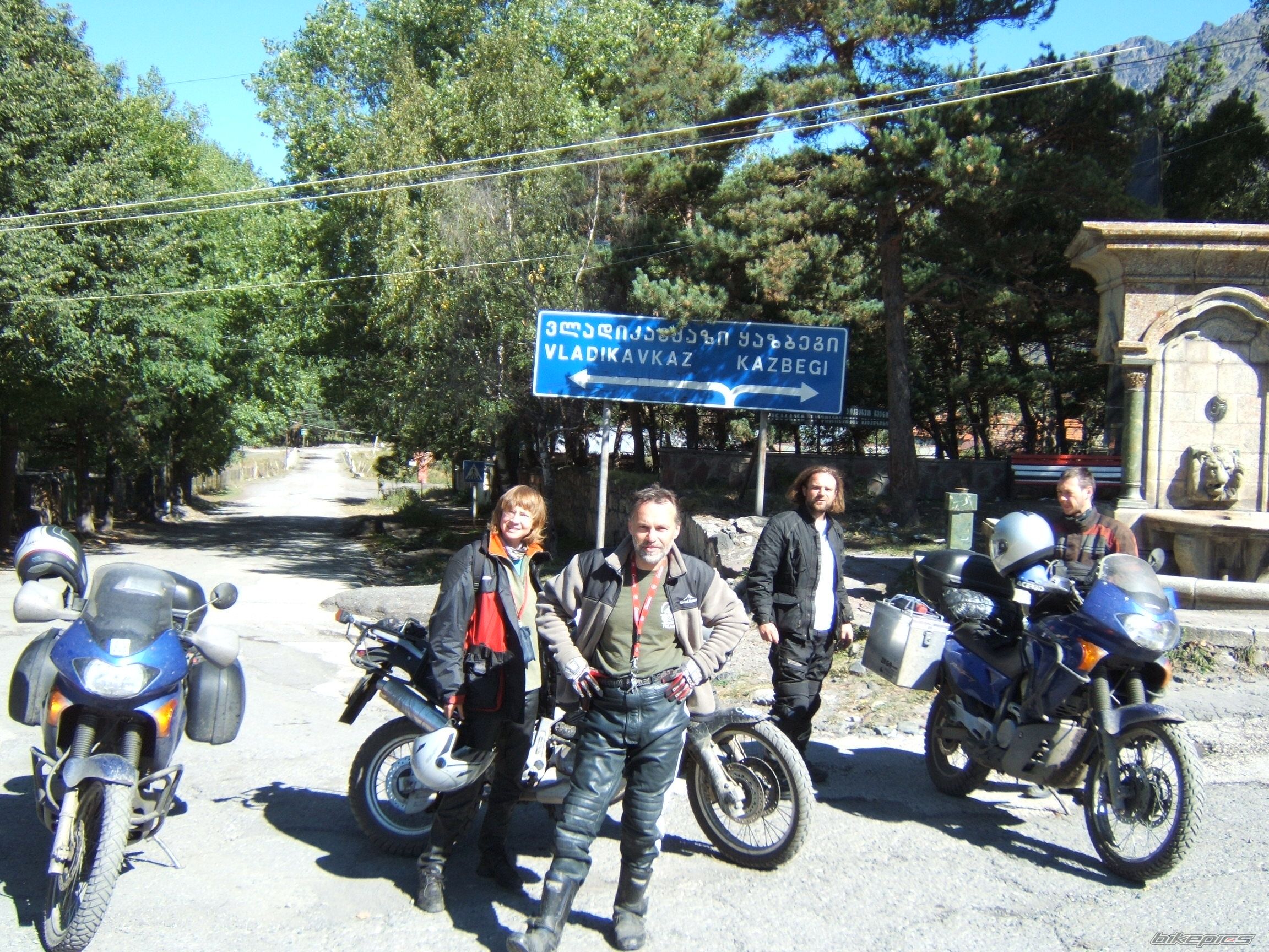 Photo 1198146