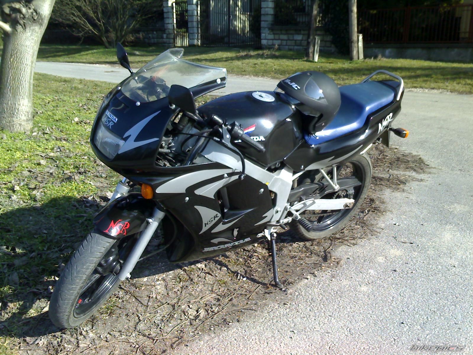 Photo 1198332