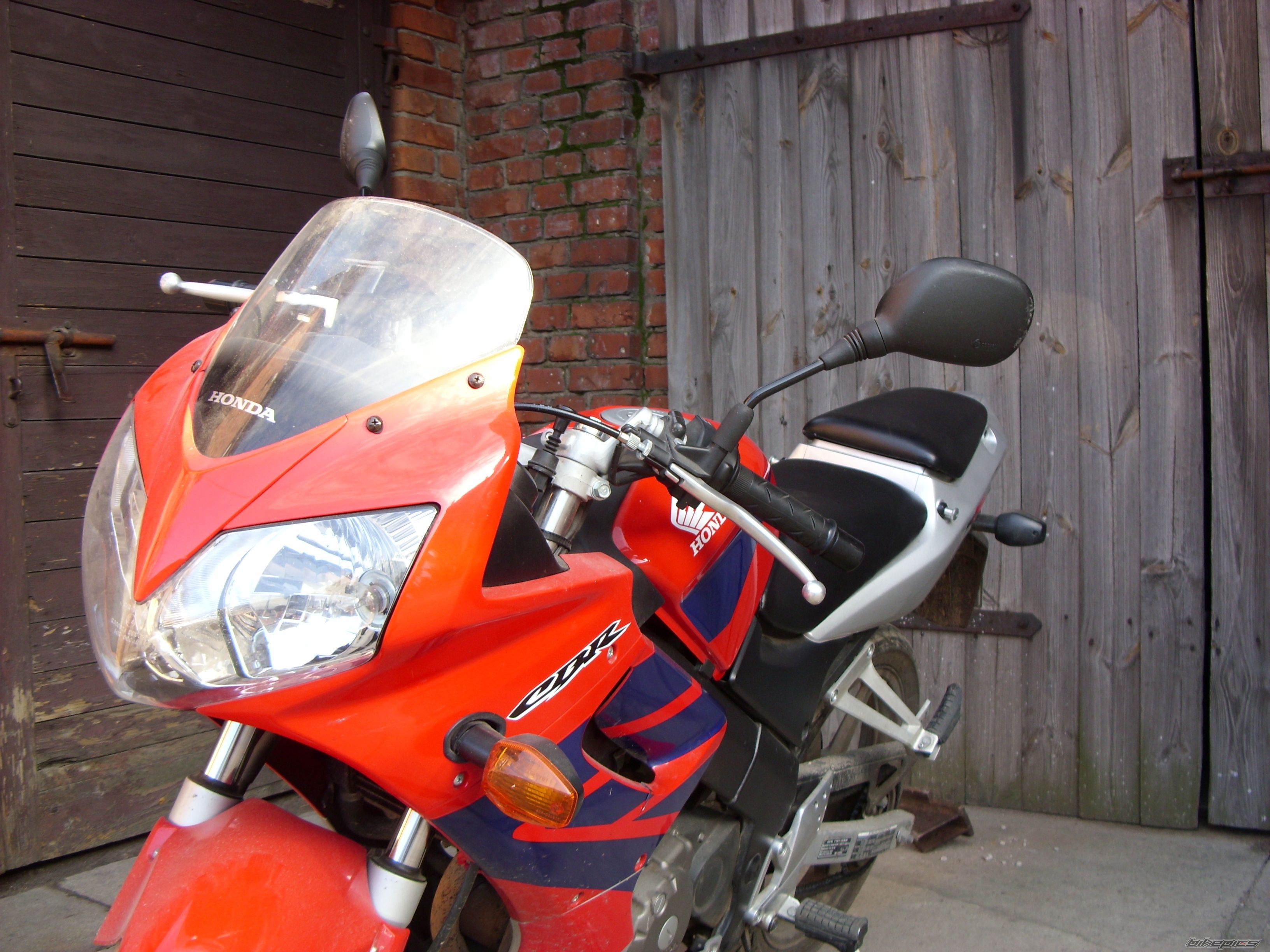 Photo 1198370