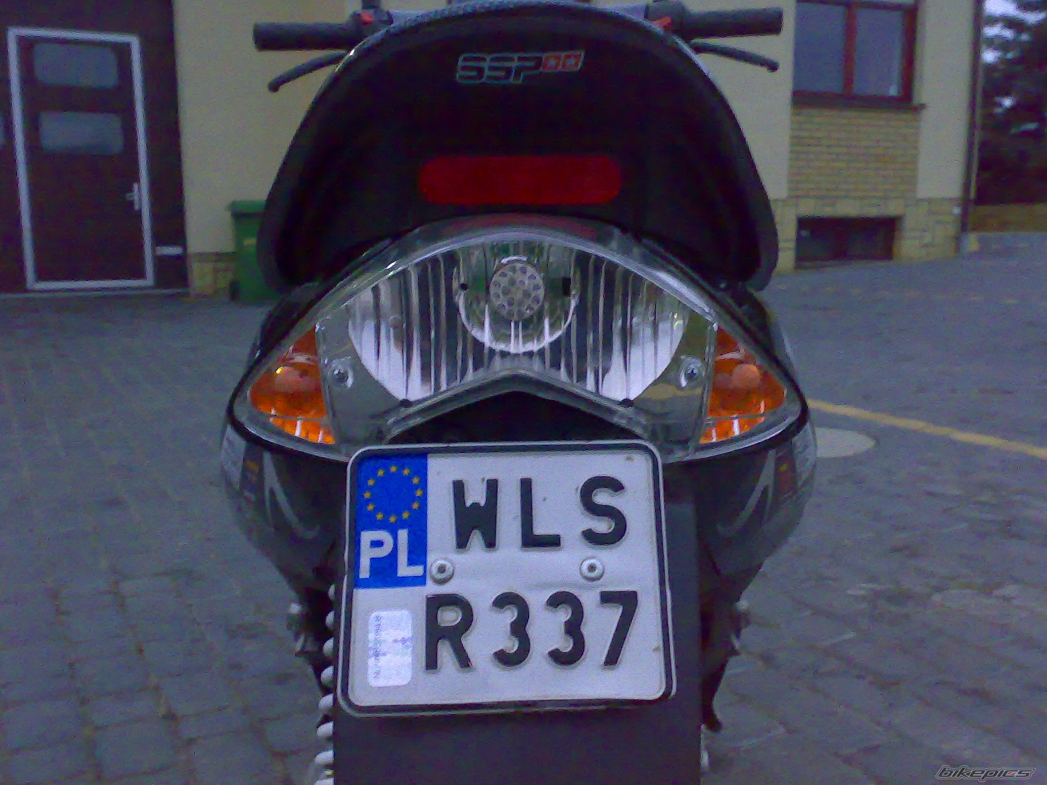 Photo 1198385