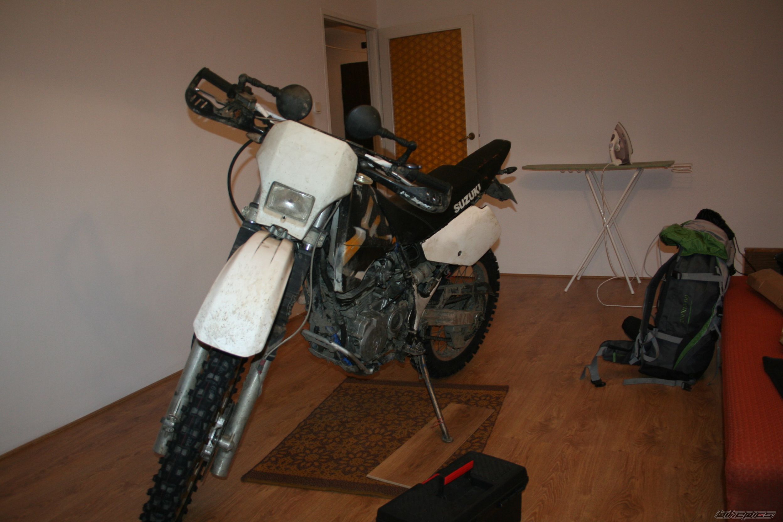 Photo 1198655