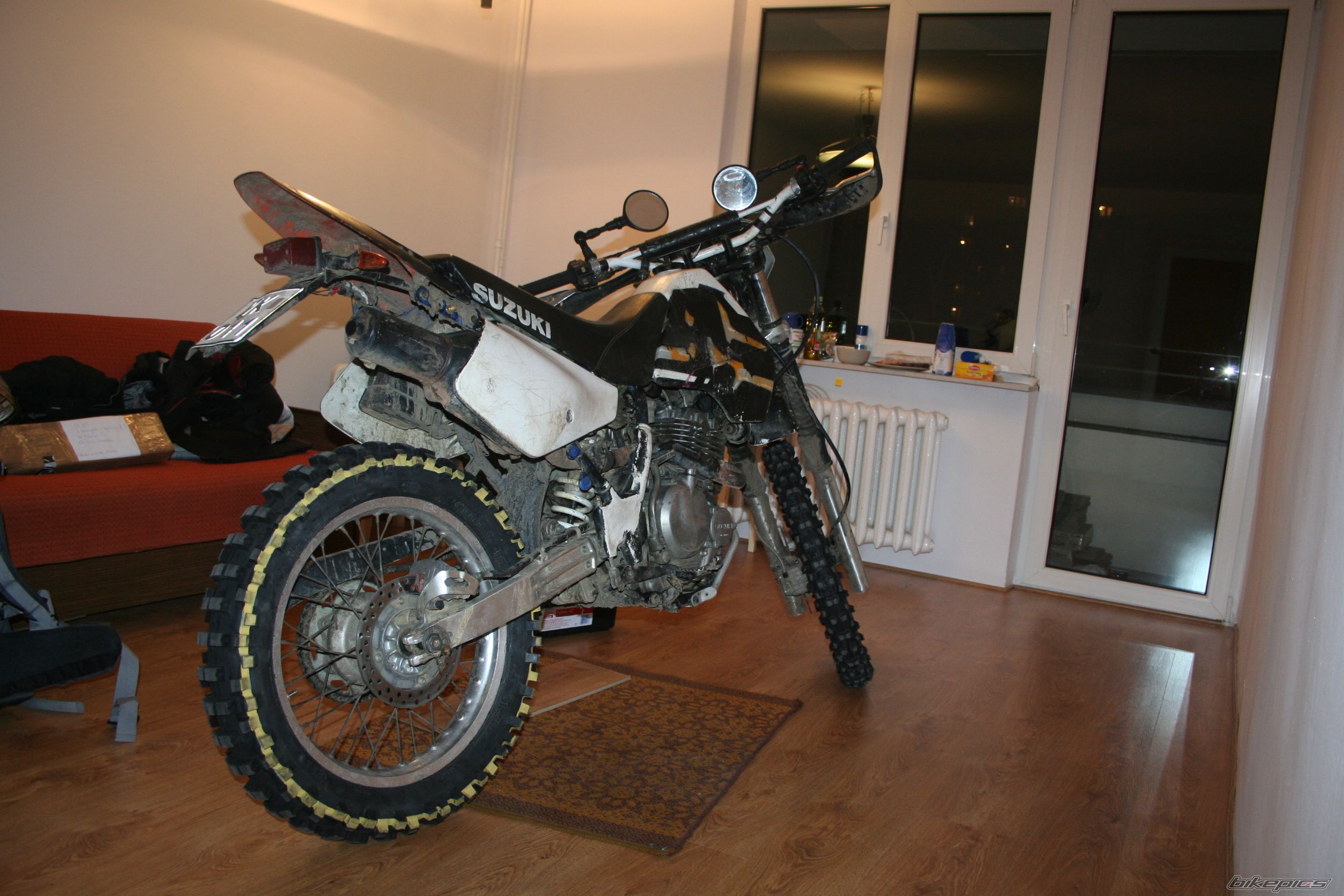 Photo 1198664