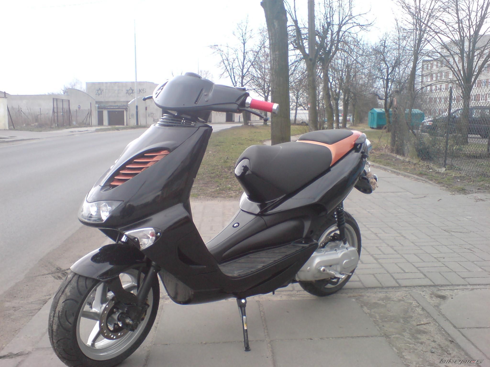 Photo 1198769