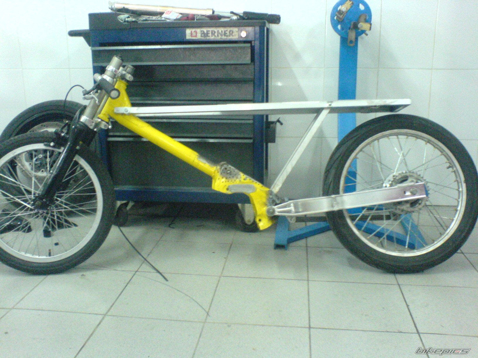 Bike Photo 1198945