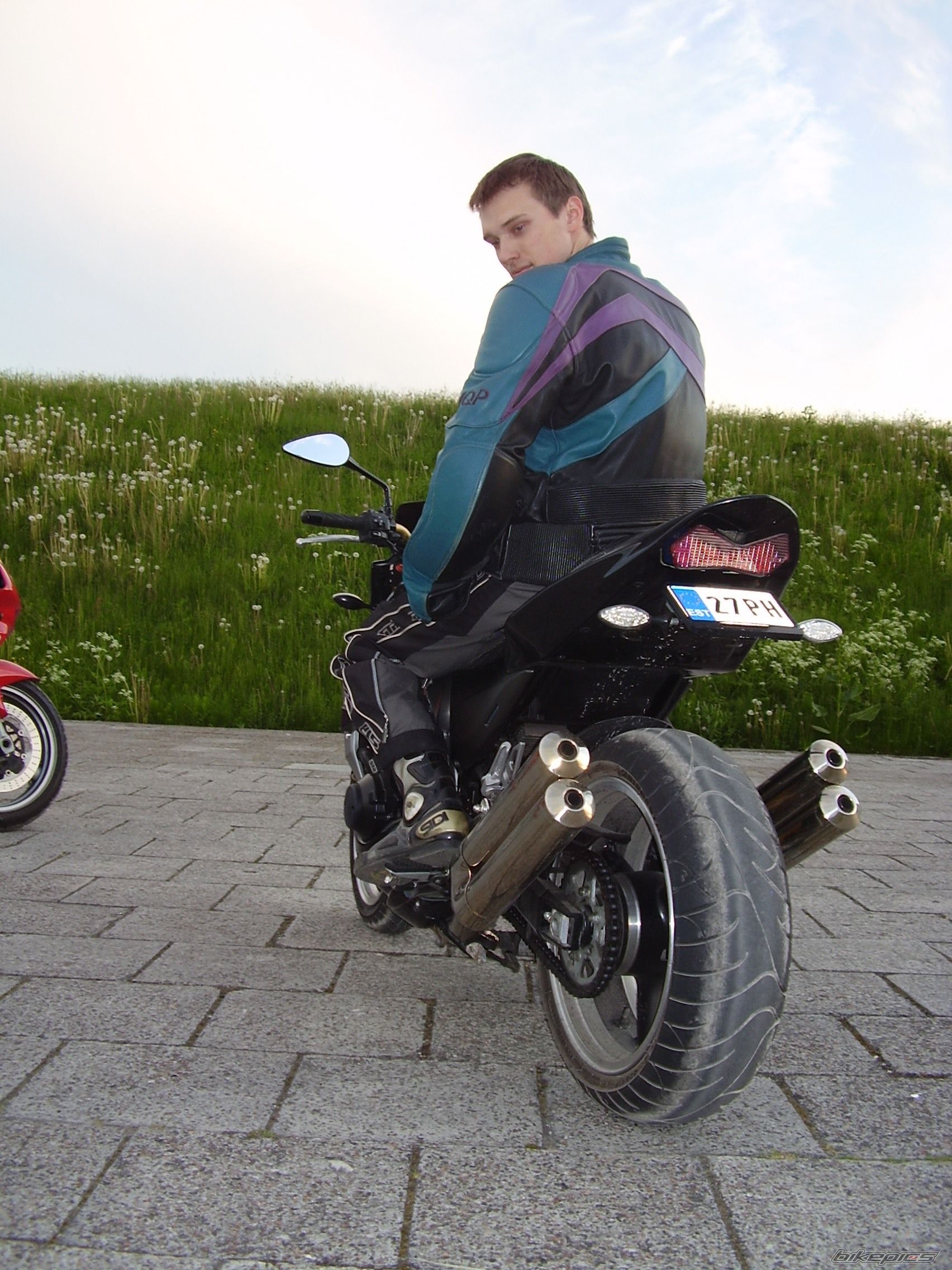 Bike Photo 1199872